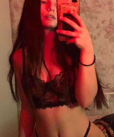 pizzahubbbb 美しいポルノスター 写真