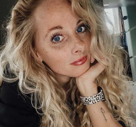 BBCパブリックOnlyFans ポルノ 画像