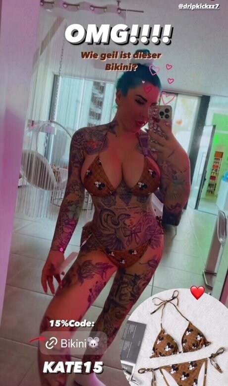 Kate Merlan HDスター 写真