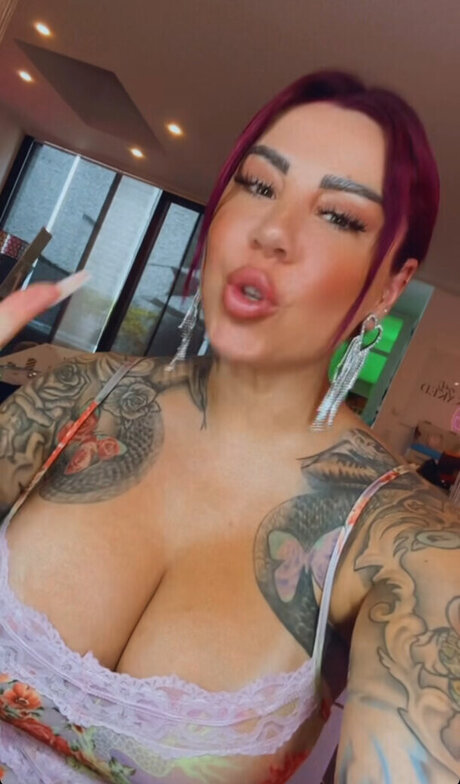 Kate Merlan 高品質スター 画像