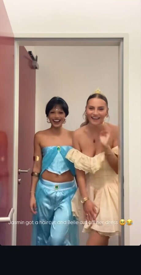 ニューハーフ巨乳OnlyFans ホットセクシー 写真