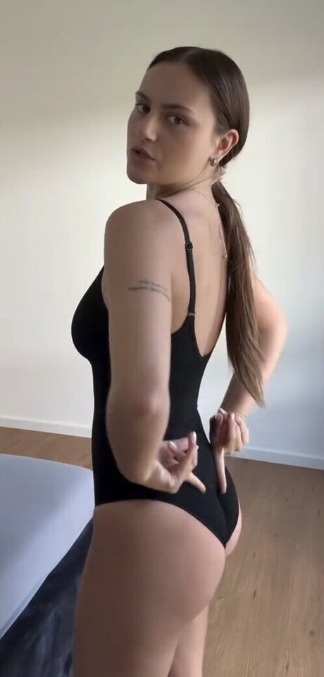 Marleen Sch fer 完璧なスター 写真