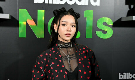 Bella Poarch ヌードスター 写真