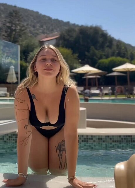 巨乳のマンコOnlyFans ホットヌード 画像