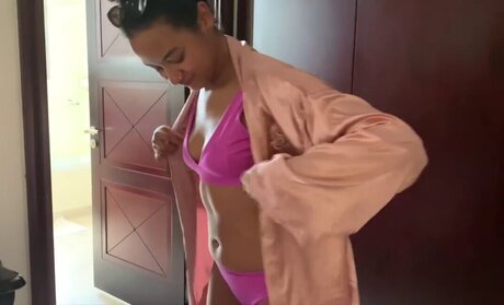 黒檀の小人OnlyFans ホットポルノ 画像