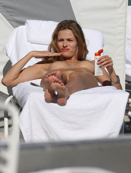 ティーンシーメールOnlyFans ポルノ 写真