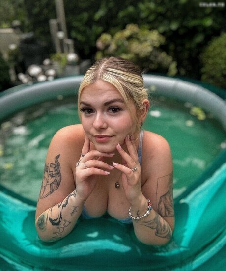 ブラック・ポーグ・オンリーファンズ HD 画像