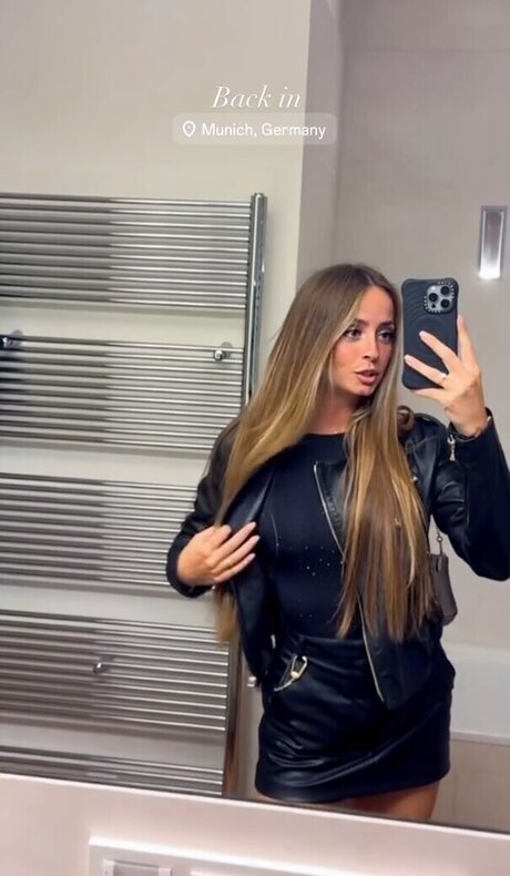 毛深いBBW OnlyFans 無料セックス 写真