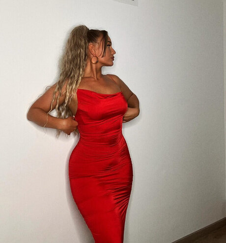 2024年のトップOnlyFans アートポルノ 写真