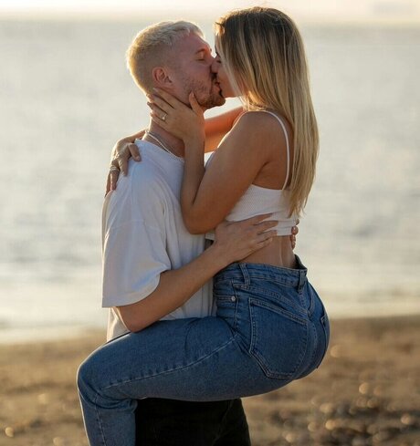 コメディアンのOnlyFans 美しいポルノ 写真