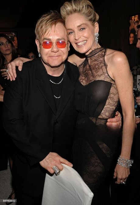 DMV オンリーファン 無料xxx アーカイブ