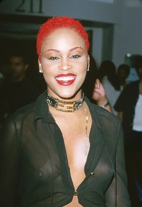 PawgトランスOnlyFans 無料セクシー アーカイブ