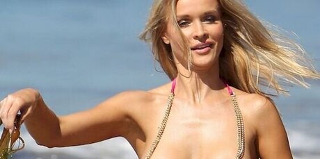 成熟した異人種間OnlyFans セクシーヌード 写真