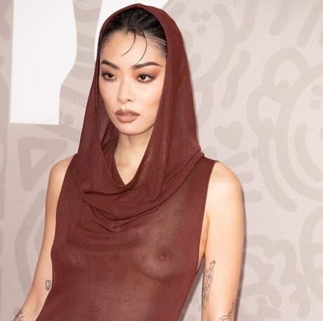 小さいチンポOnlyFans ポルノグラフィック 写真