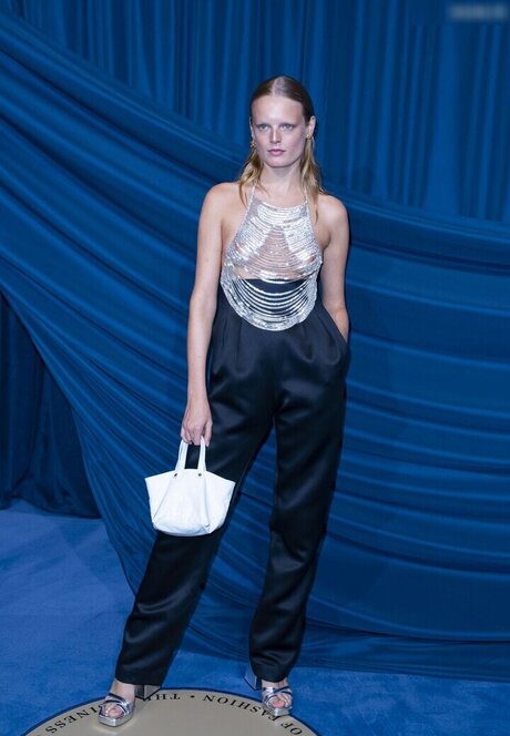 ホットな裸のOnlyFans 無料セクシー 画像