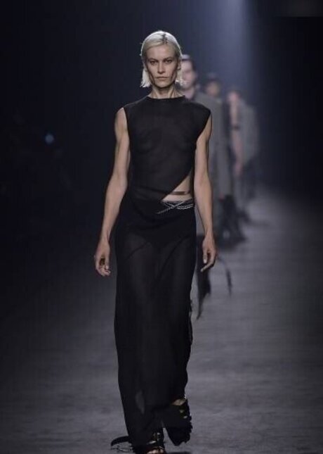 BBCティーンオンリーファンズ セクシーヌード ギャラリー