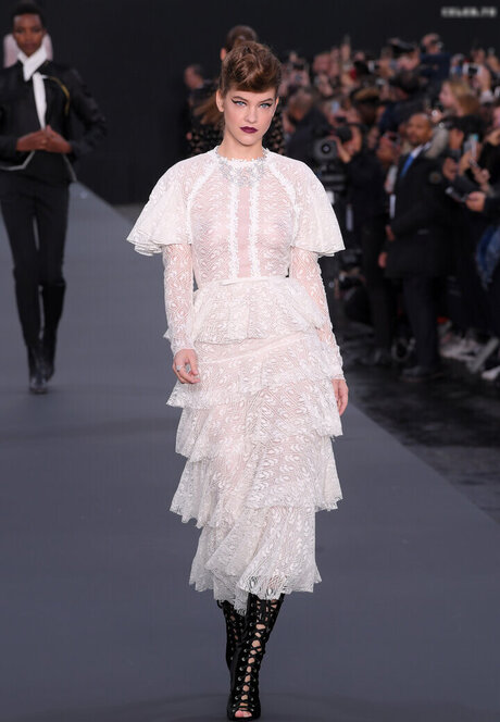 乱交OnlyFans 可愛い 写真