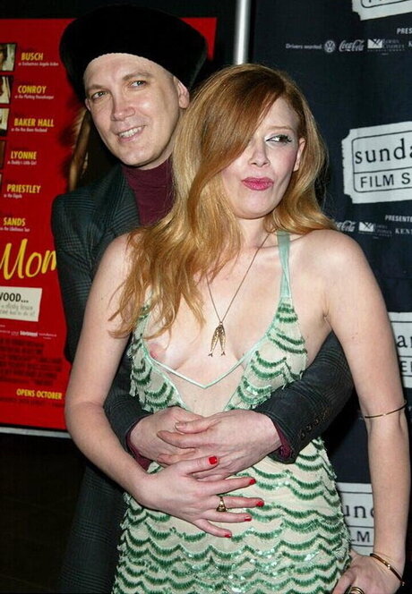 アジアンジム OnlyFans アートポルノ ギャラリー