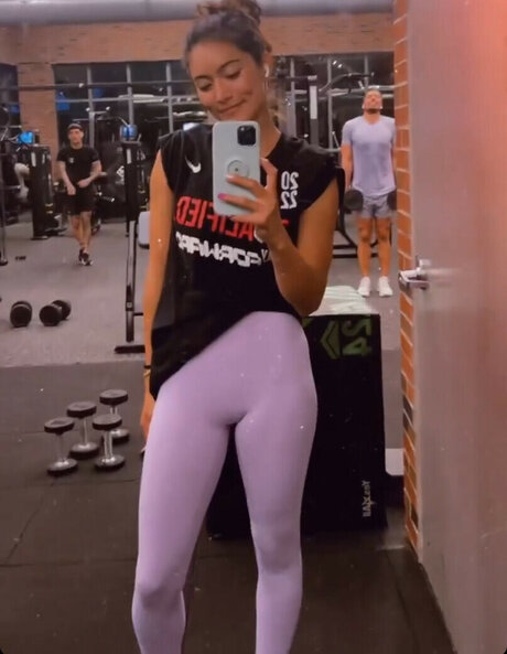 Jenny Chiu ホット女優 写真