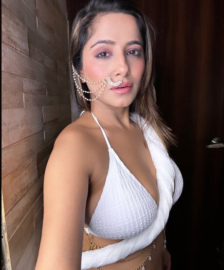 デカ尻ジーンズ OnlyFans 裸 写真