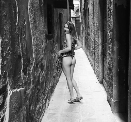 Upskirt Candids アートモデル 写真