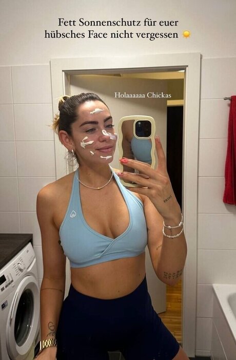 大学のOnlyFans トップ 写真