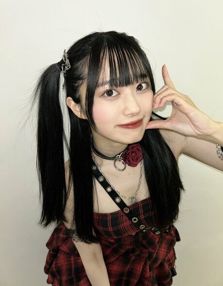 痩せた金髪の熟女OnlyFans パーフェクト 写真