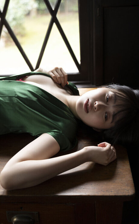 Mariri Sugimoto HDモデル 画像