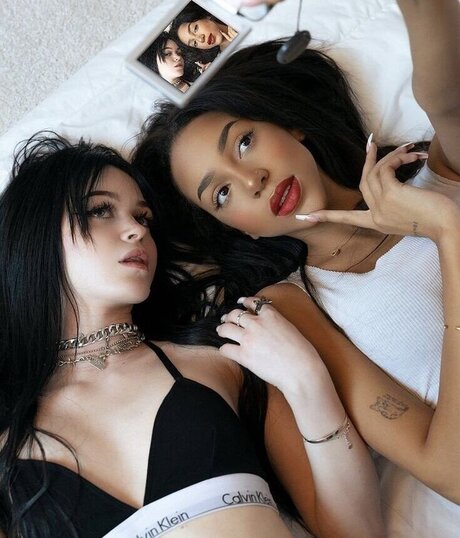 Aalishass Alishakone HDスター 写真