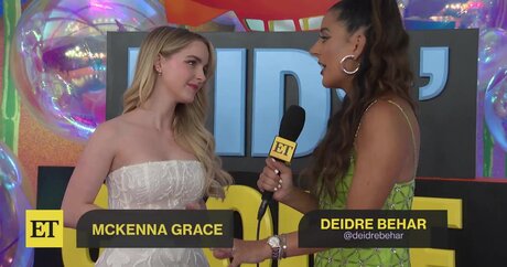 サッカーママOnlyFans アート裸 写真