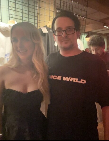 大きな黒いお尻のOnlyFans xxx ギャラリー