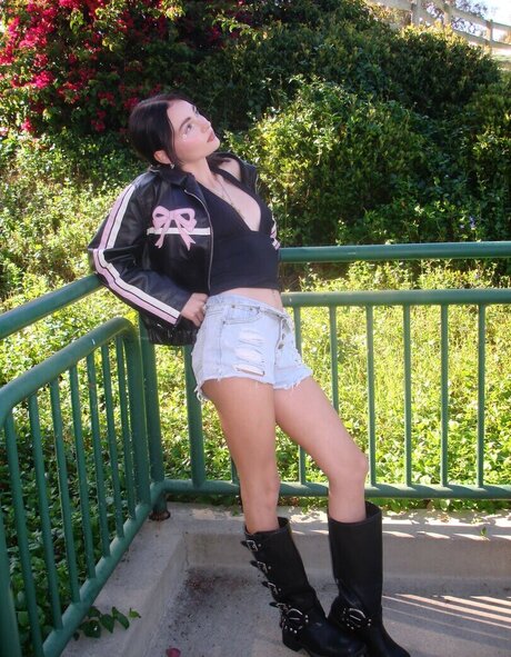 xxx アジアンオンリーファン ホット 写真