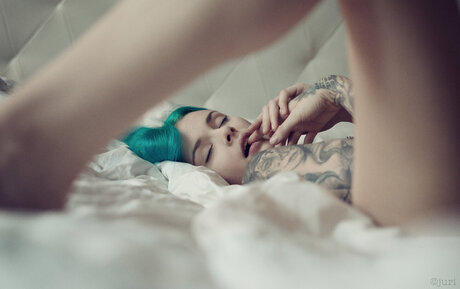 アマチュアOnlyFans セクシー裸 写真