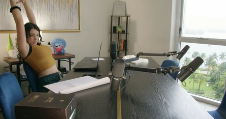 Notsoerudite エロティックなモデル 画像