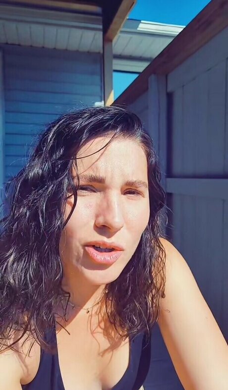 Notsoerudite ヌード女優 画像