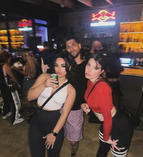 Notsoerudite 無料のポルノスター アーカイブ