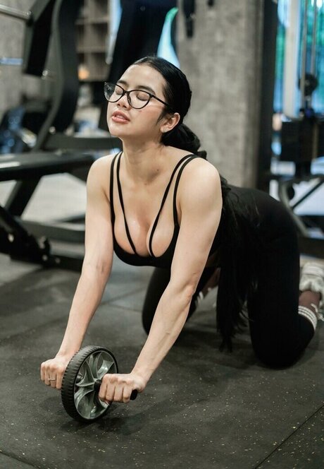 OnlyFansを無効にしました 無料ポルノ ギャラリー