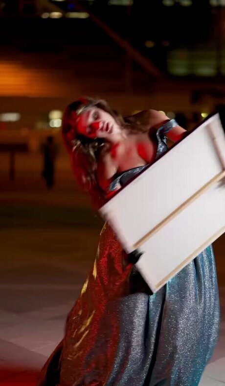 Leyla Afshonkar xxxモデル 写真