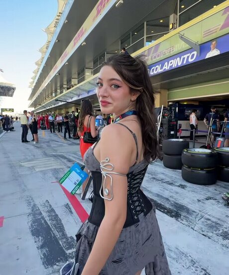 ティーンソロOnlyFans 可愛い 写真