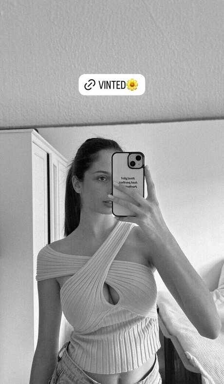 クソなOnlyFans 美しい裸 ギャラリー