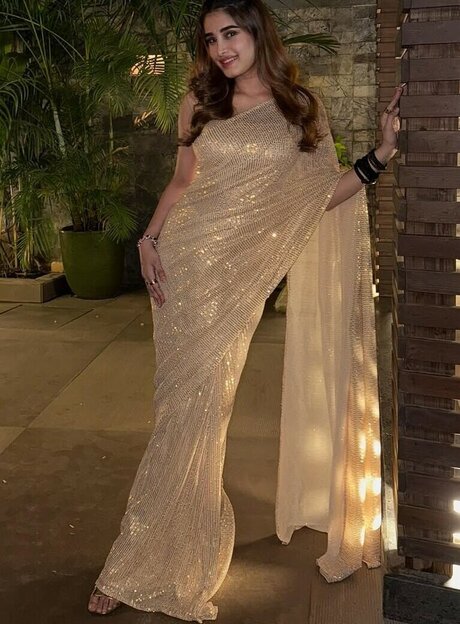 Rasha Thadani セクシーなポルノスター 写真