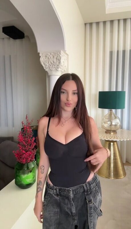 かわいい赤毛のOnlyFans 美しいヌード 写真