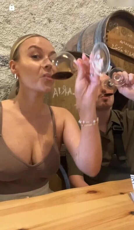 デカ尻ジーンズ OnlyFans ホットセクシー ギャラリー