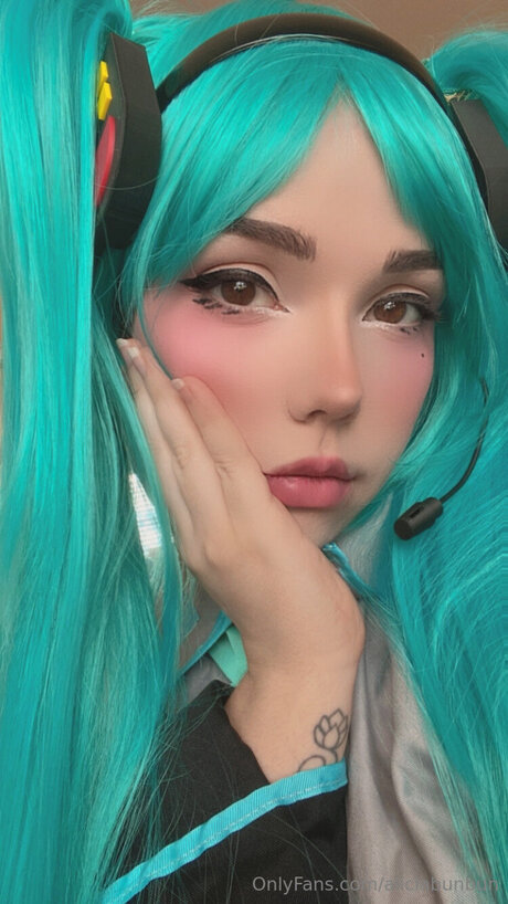 巨乳 POV OnlyFans トップ 画像