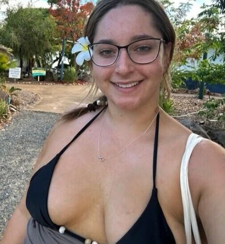 大学のOnlyFans ポルノグラフィック ギャラリー