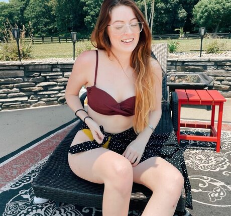 Fiona Cauley エロティック女優 画像