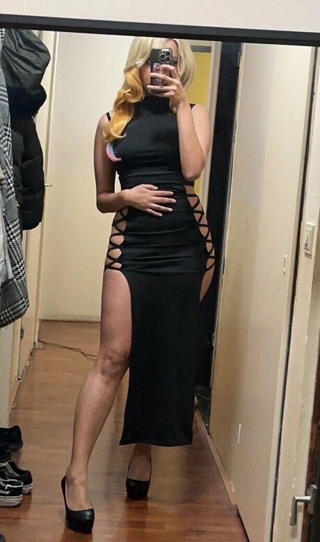 Brokuroos かわいいポルノスター 写真