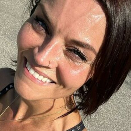 Julie Felton セクシーなスター 画像