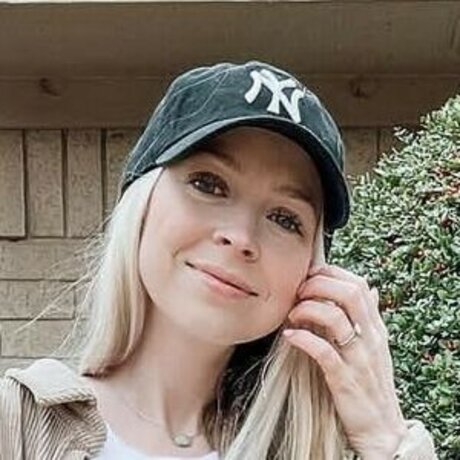 Kaylee Dudley ホットモデル 画像