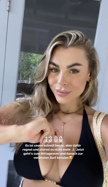 アヘ顔 OnlyFans ホット 画像